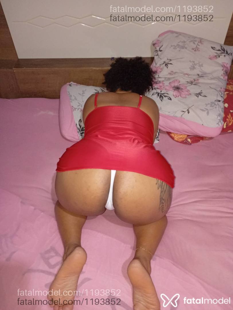 Acompanhante mulher com cabelo castanho de olhos castanhos em Vilhena - Tatiane