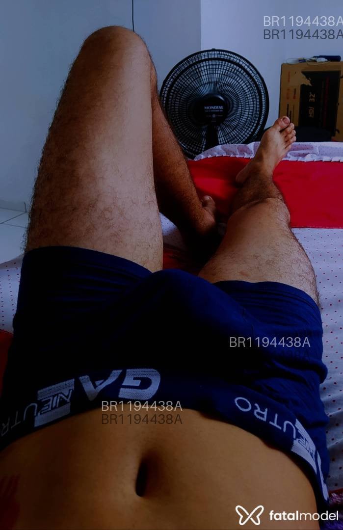 Acompanhante homem com cabelo castanho de olhos castanhos em Araguaína - Soares