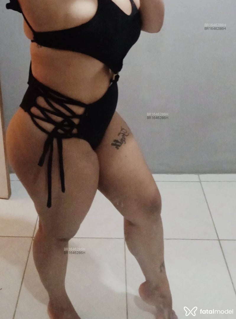 Acompanhante mulher morena (o) de olhos pretos em Barreiras - Letícia