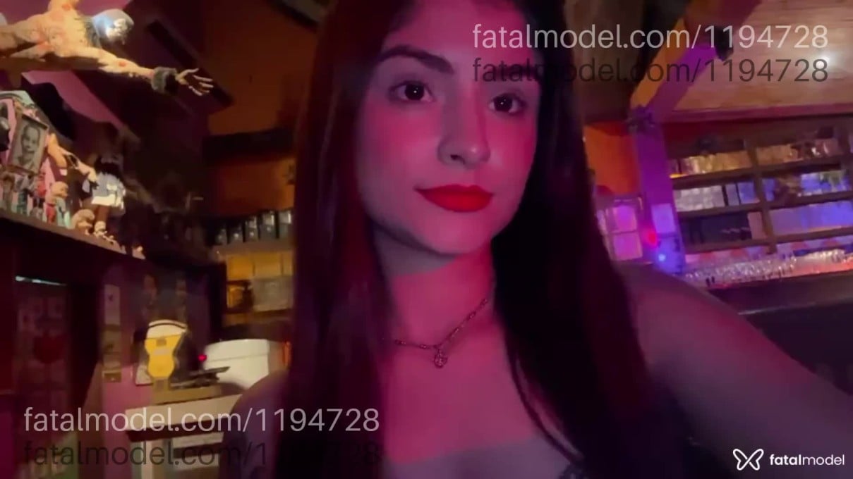 Acompanhante mulher ruiva (o) de olhos castanhos em Goiânia - Mariana Santos