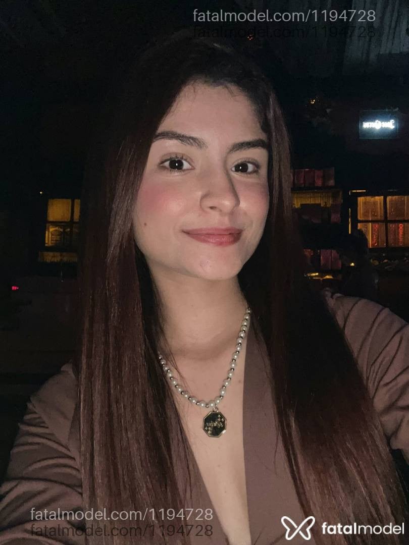 Acompanhante mulher ruiva (o) de olhos castanhos em Goiânia - Mariana Santos