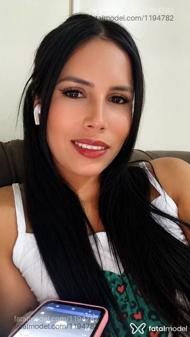 Acompanhante mulher morena (o) de olhos castanhos - Gabriela
