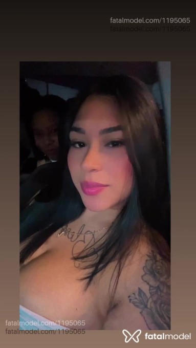 Acompanhante mulher morena (o) de olhos pretos - Cristiele
