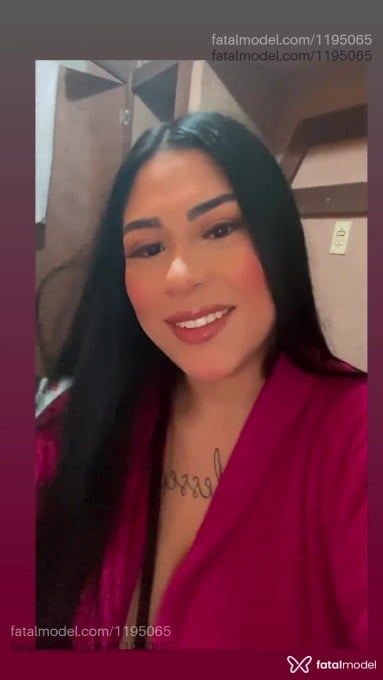 Acompanhante mulher morena (o) de olhos pretos - Cristiele