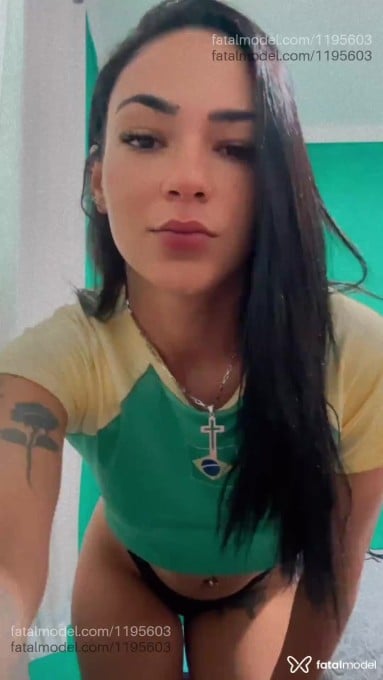Acompanhante mulher morena (o) de olhos castanhos em Garanhuns - Ravenna