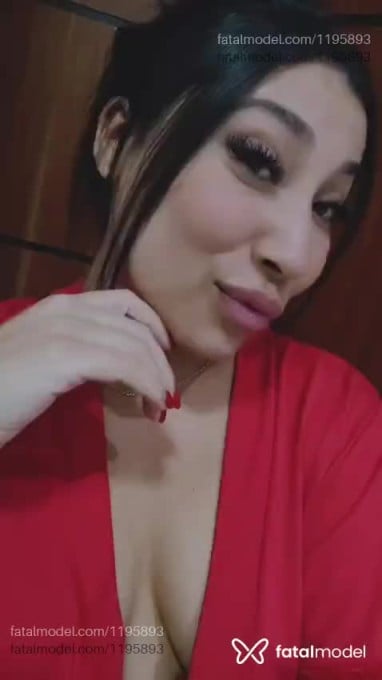 Acompanhante mulher com cabelo castanho de olhos mel em Montes Claros - Rebecca