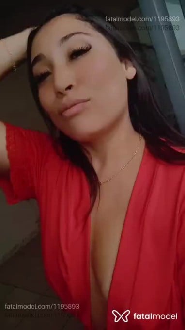 Acompanhante mulher com cabelo castanho de olhos mel em Montes Claros - Rebecca