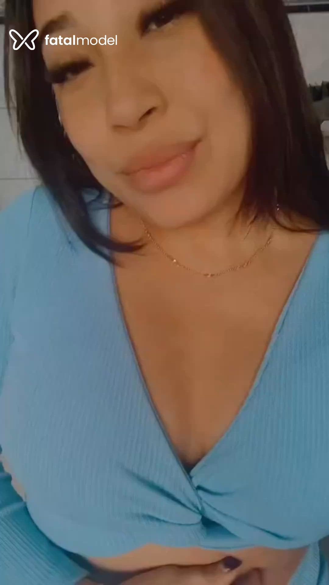 Acompanhante mulher com cabelo castanho de olhos mel - Rebecca