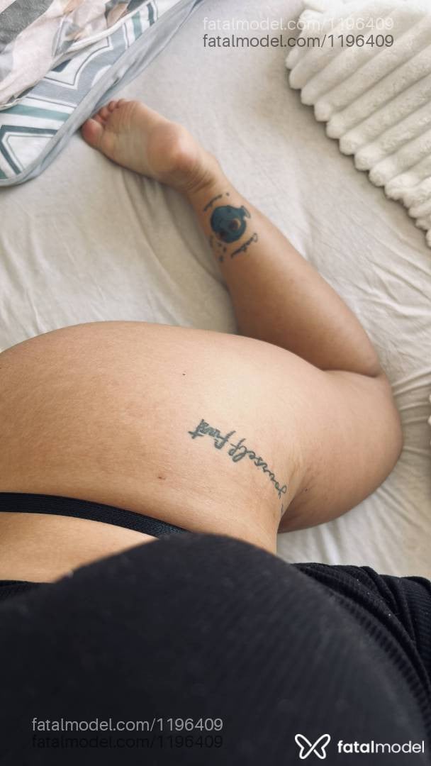 Acompanhante mulher morena (o) de olhos castanhos - ágatha Moreira