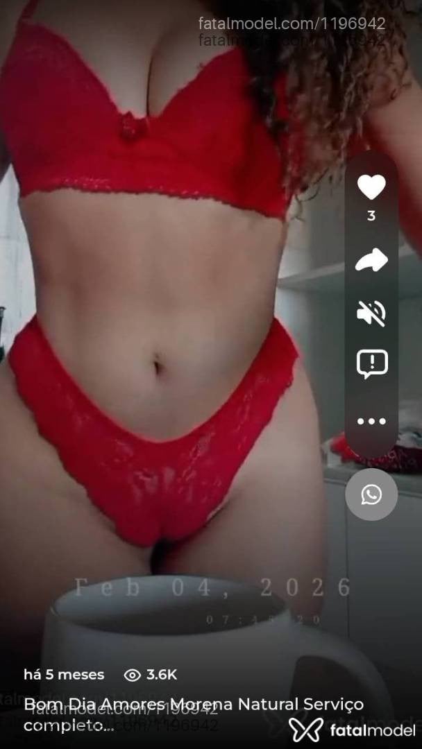 Acompanhante mulher com cabelo castanho de olhos castanhos - Daniela Oliveira