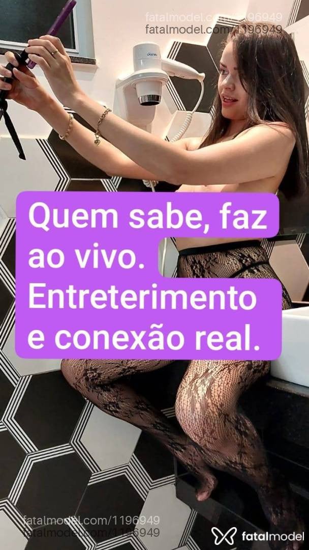 Acompanhante mulher loira (o) de olhos azuis em Virtual - YSA MODELLO