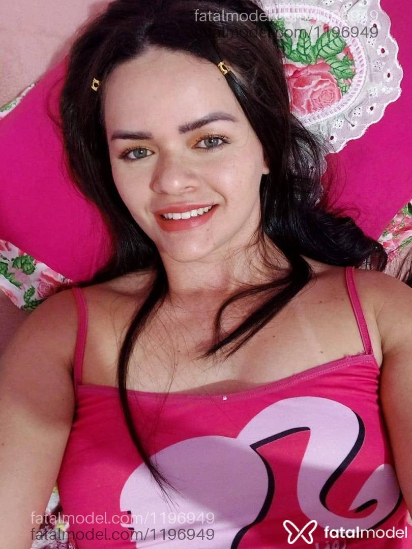 Acompanhante mulher loira (o) de olhos azuis - YSA MODELLO