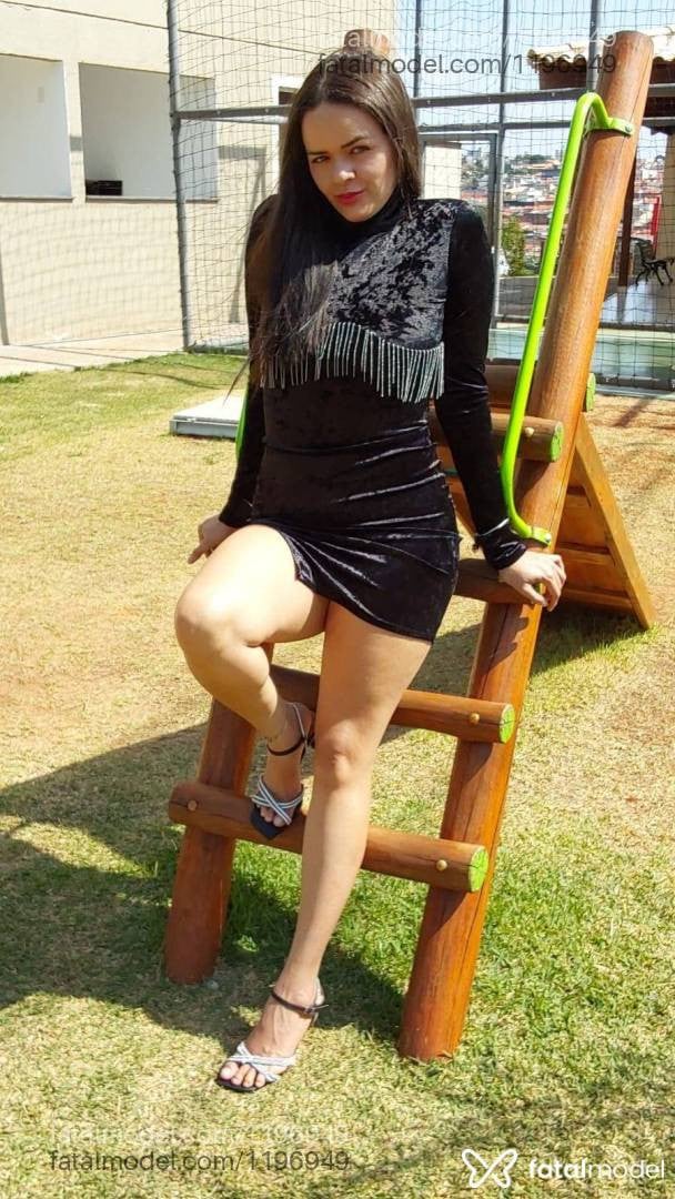 Acompanhante mulher loira (o) de olhos azuis - YSA MODELLO