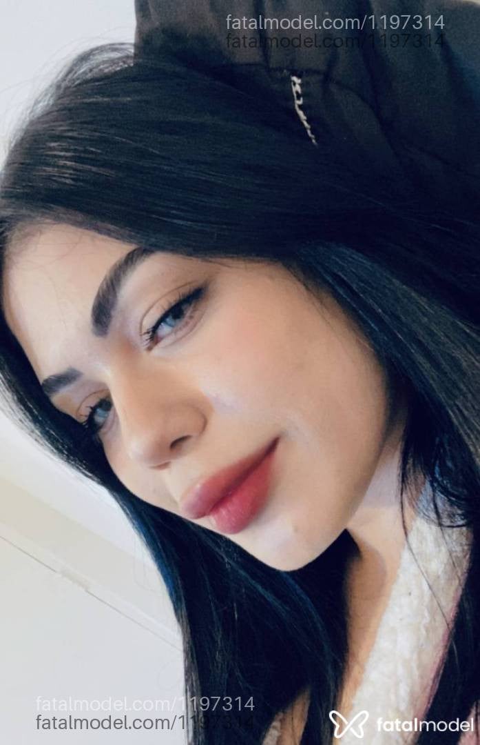 Acompanhante mulher morena (o) de olhos verdes em Amparo - Samira Collut
