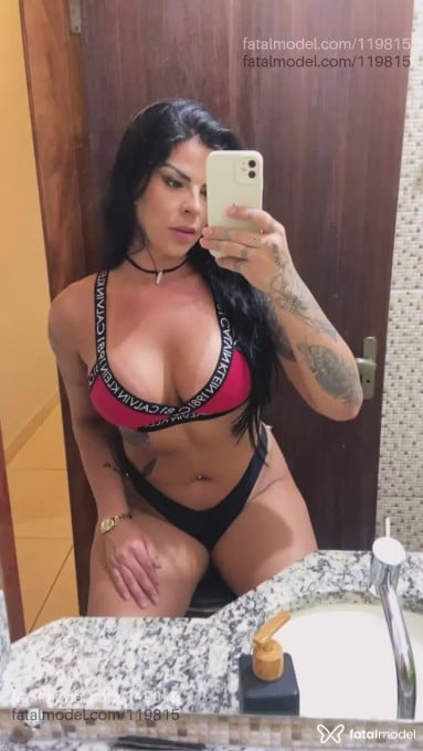 Acompanhante mulher trans morena (o) de olhos mel em Sete Lagoas - JULIANA