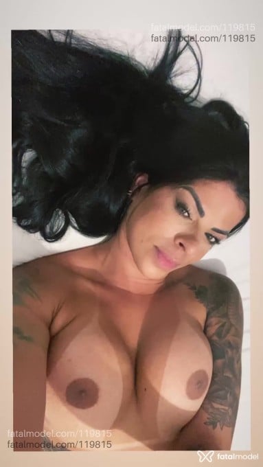 Acompanhante mulher trans morena (o) de olhos mel em Sete Lagoas - JULIANA