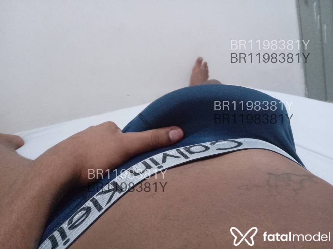 Acompanhante homem morena (o) de olhos castanhos em Santo Antônio de Jesus Acompanhante homem morena (o) de olhos castanhos em Santo Antônio de Jesus - Vitor