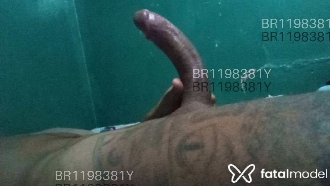 Acompanhante homem morena (o) de olhos castanhos em Santo Antônio de Jesus Acompanhante homem morena (o) de olhos castanhos em Santo Antônio de Jesus - Vitor