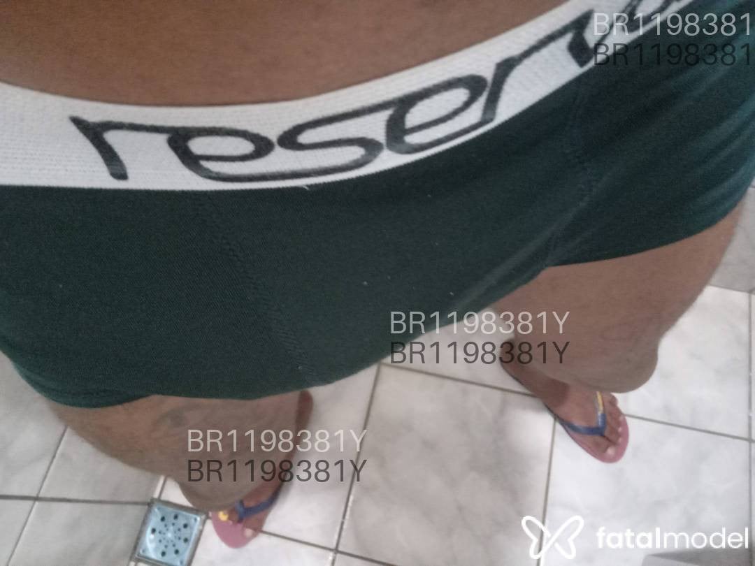 Acompanhante homem morena (o) de olhos castanhos em Santo Antônio de Jesus Acompanhante homem morena (o) de olhos castanhos em Santo Antônio de Jesus - Vitor