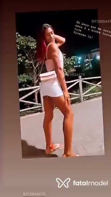 Acompanhante mulher trans ruiva (o) de olhos castanhos em Governador Valadares - Pretinha