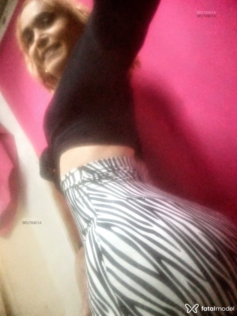 Acompanhante travesti loira (o) de olhos castanhos em Santos - Debora Halley