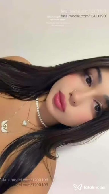 Acompanhante mulher com cabelo castanho de olhos castanhos em Jaú - Kamilla Prado