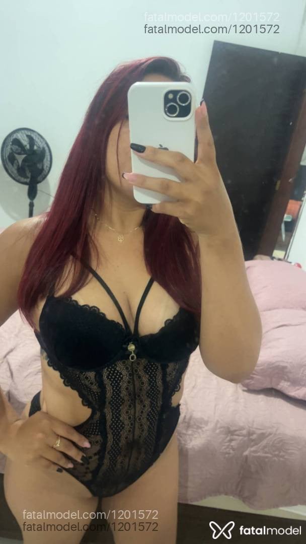 Acompanhante mulher com cabelo castanho de olhos castanhos em Nova Mutum Acompanhante mulher com cabelo castanho de olhos castanhos em Nova Mutum - Alice Dias