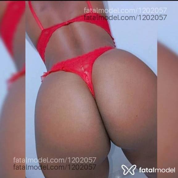 Acompanhante mulher com cabelo castanho de olhos castanhos em Bebedouro - juliana Muniz