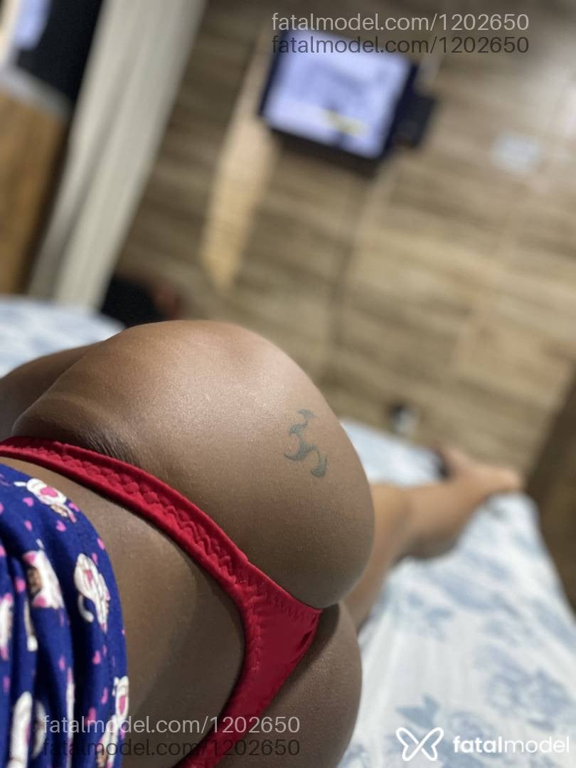Acompanhante travesti morena (o) de olhos castanhos - ALICE MORENA