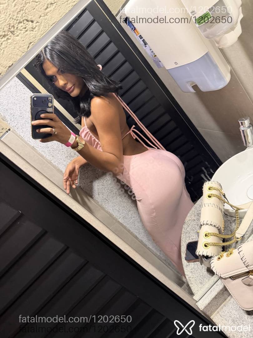 Acompanhante travesti morena (o) de olhos castanhos em Aracaju - ALICE MORENA