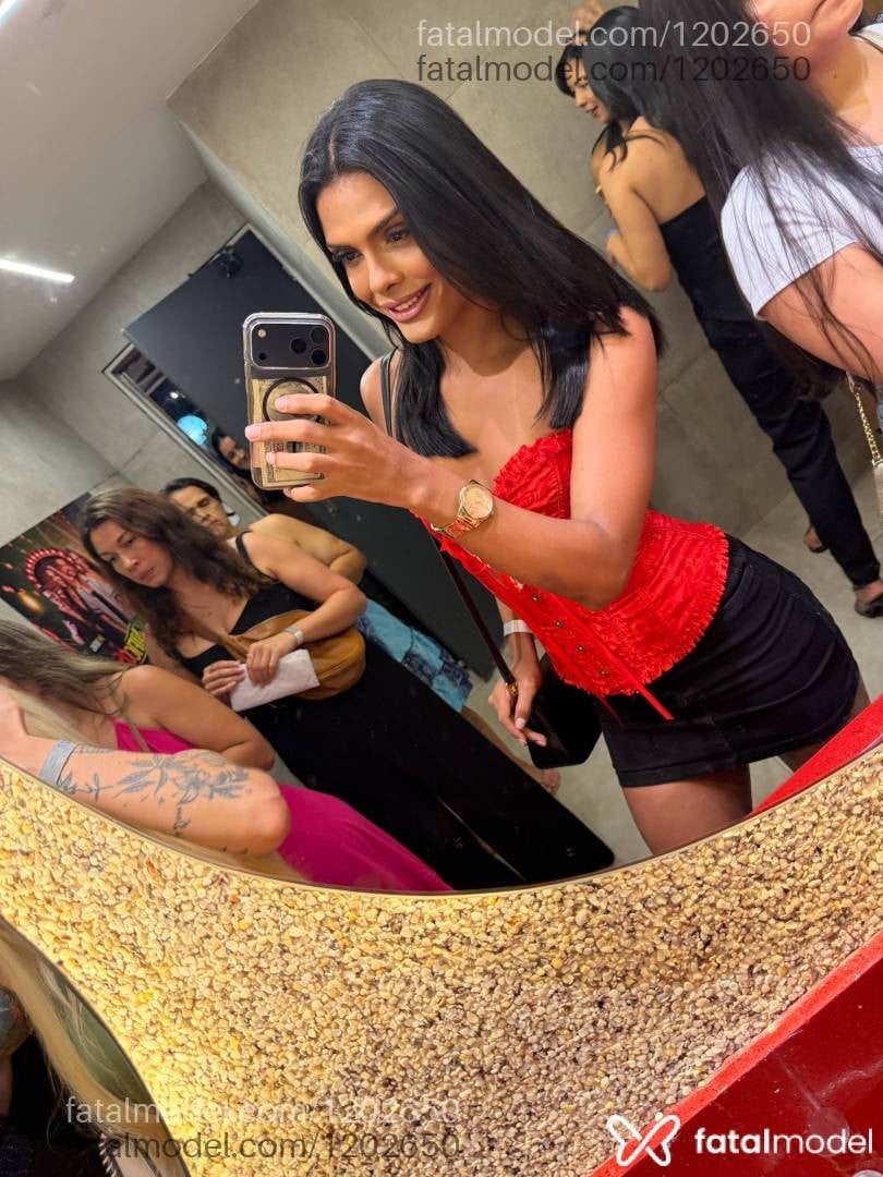 Acompanhante travesti morena (o) de olhos castanhos em João Pessoa Acompanhante travesti morena (o) de olhos castanhos em João Pessoa - ALICE MORENA