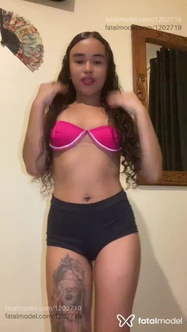 Acompanhante mulher morena (o) de olhos castanhos em Goiânia - Laura Mendes