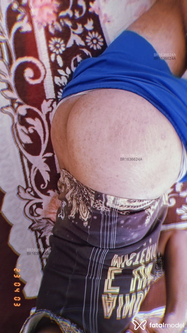 Acompanhante homem morena (o) de olhos castanhos em Florianópolis - Rafaellins