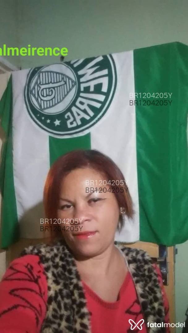 Acompanhante mulher ruiva (o) de olhos castanhos em Cassilândia Acompanhante mulher ruiva (o) de olhos castanhos em Cassilândia - Liane