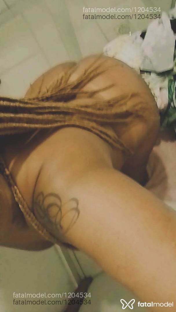 Acompanhante mulher com cabelo castanho de olhos castanhos - Danny Monteiro