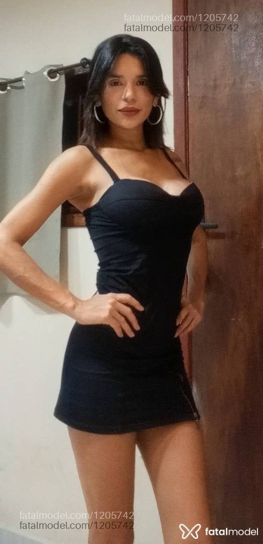 Acompanhante mulher morena (o) de olhos castanhos - Alê Morena