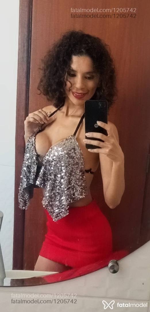 Acompanhante mulher morena (o) de olhos castanhos em Araruama - Alexa Morena