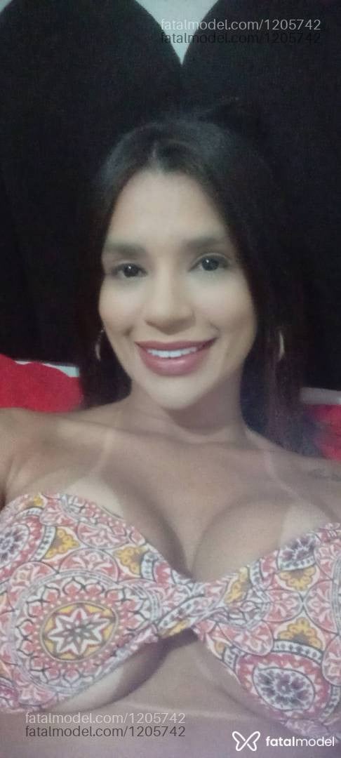Acompanhante mulher morena (o) de olhos castanhos - Alê Morena