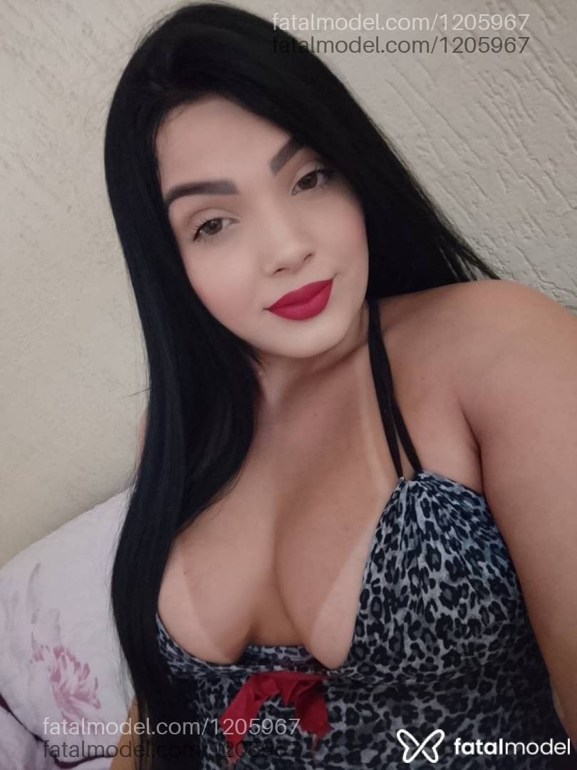Acompanhante mulher morena (o) de olhos verdes - Jady