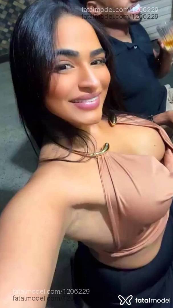 Acompanhante mulher morena (o) de olhos castanhos em Muriaé - Iara Ally