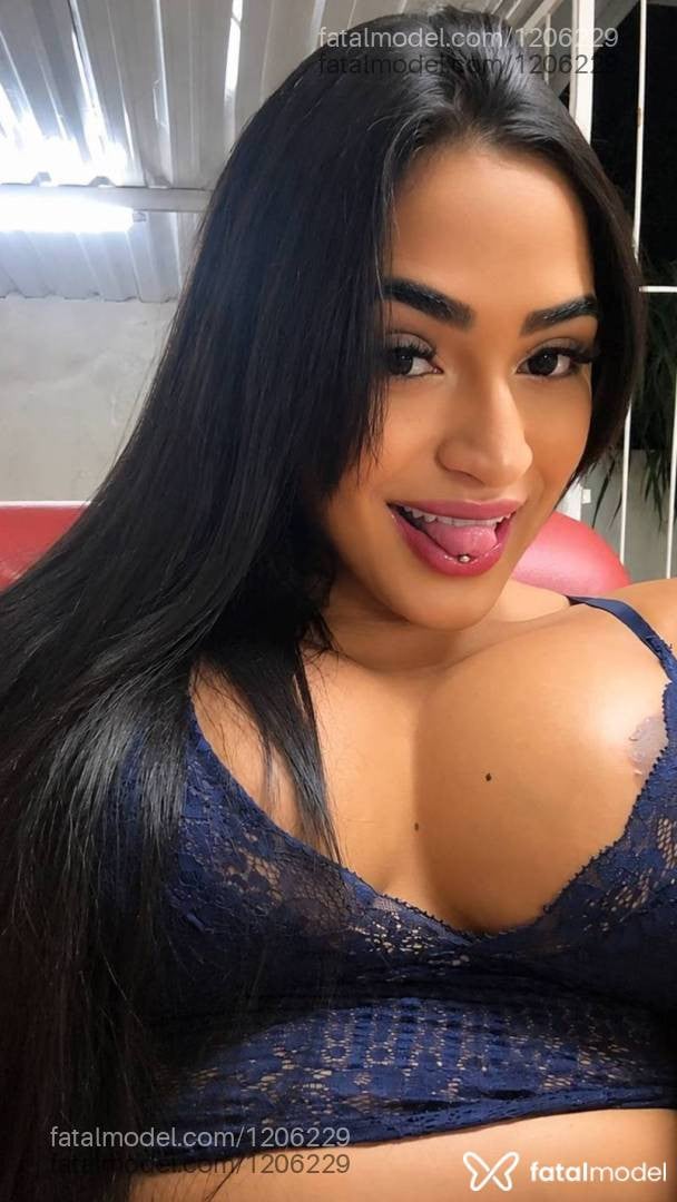 Acompanhante mulher morena (o) de olhos castanhos em Muriaé - Iara Ally