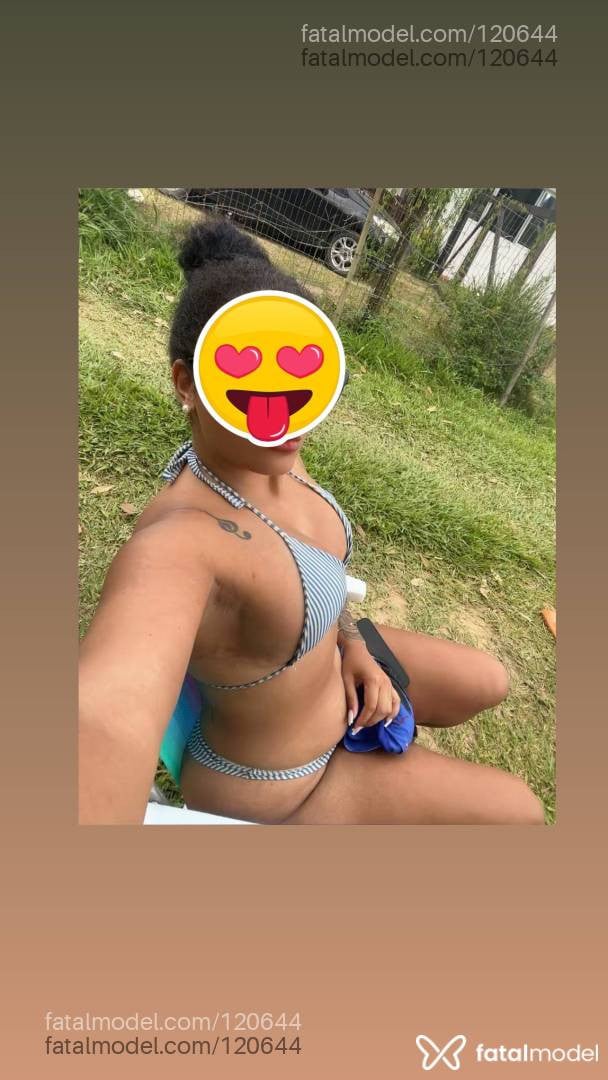 Acompanhante mulher com cabelo castanho de olhos castanhos em Porto Seguro - Morena bevenutt