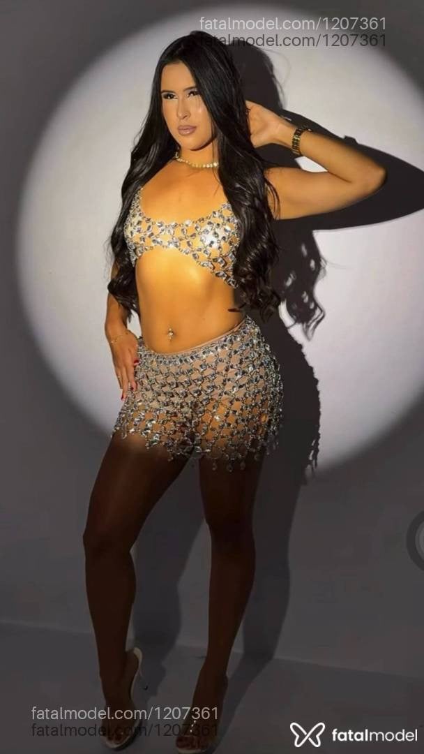 Acompanhante mulher morena (o) de olhos castanhos - Isabelly