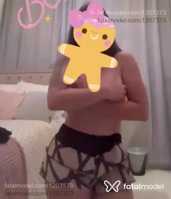 Acompanhante mulher com cabelo castanho de olhos castanhos em Goiânia - Rafaela Morais