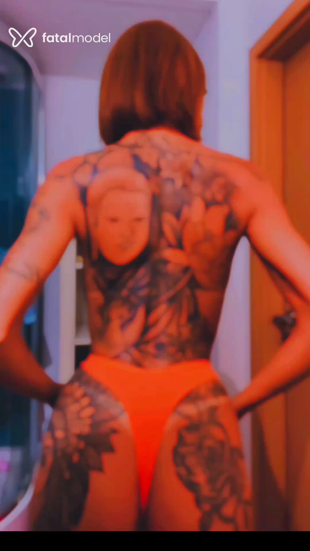 Acompanhante mulher com cabelo castanho de olhos castanhos em Patrocínio Acompanhante mulher com cabelo castanho de olhos castanhos em Patrocínio - Vanessa Lisboa
