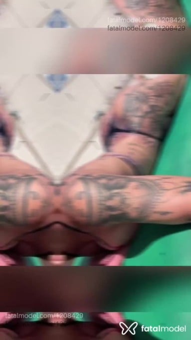 Acompanhante homem trans morena (o) de olhos pretos em Aparecida de Goiânia - Thiffannyjapah