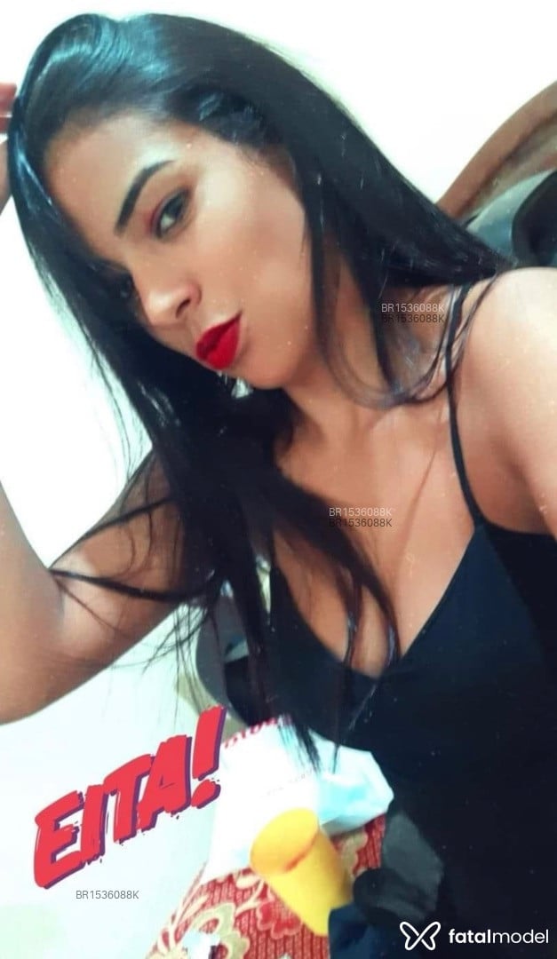 Acompanhante mulher com cabelo castanho de olhos castanhos em Poços de Caldas - Kyara