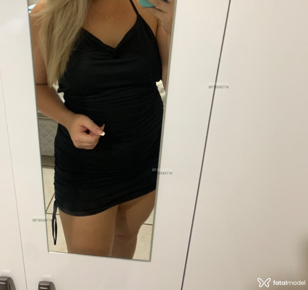 Acompanhante mulher loira (o) de olhos verdes em Cascavel - Julia