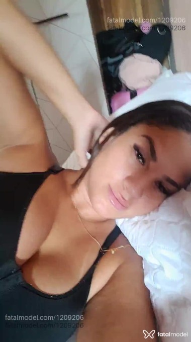 Acompanhante mulher morena (o) de olhos castanhos em Florianópolis - Larissa Sierra