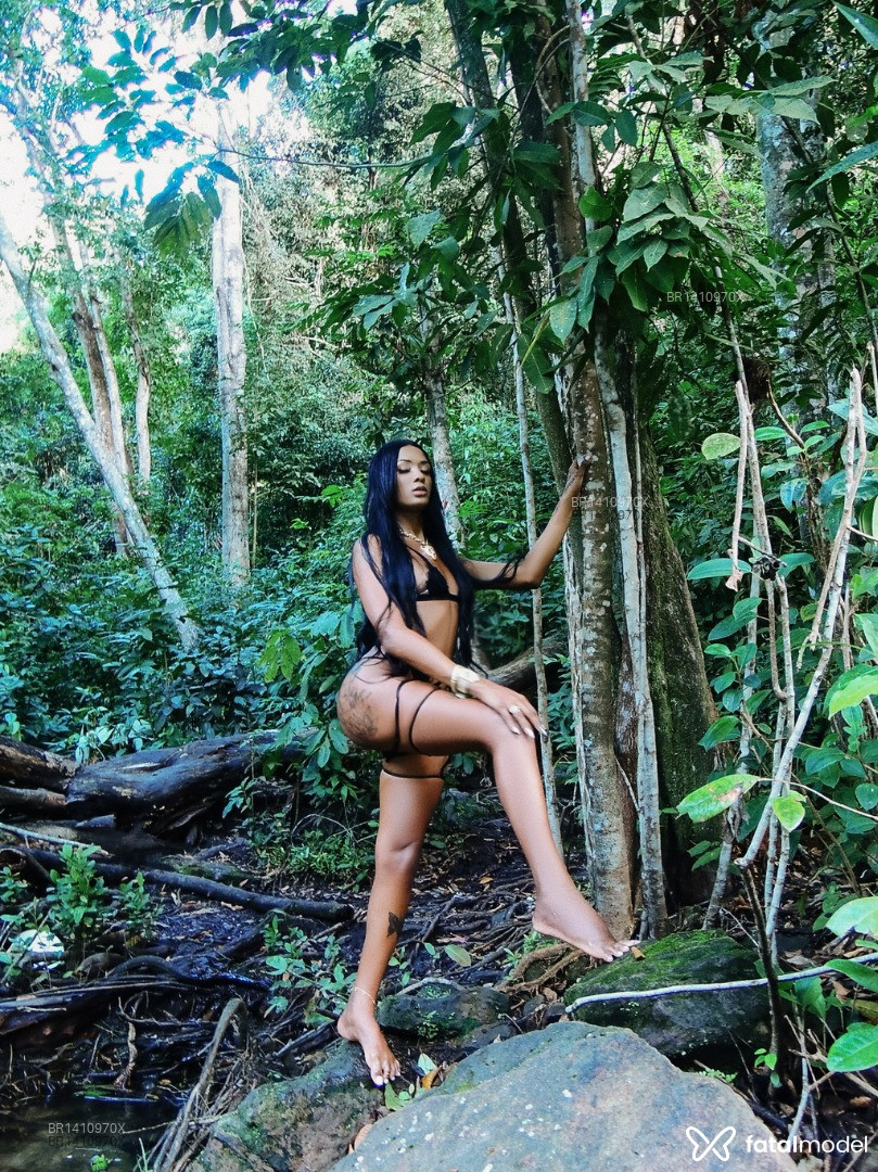 Acompanhante travesti morena (o) de olhos pretos em São Paulo - Luana Marquezine
